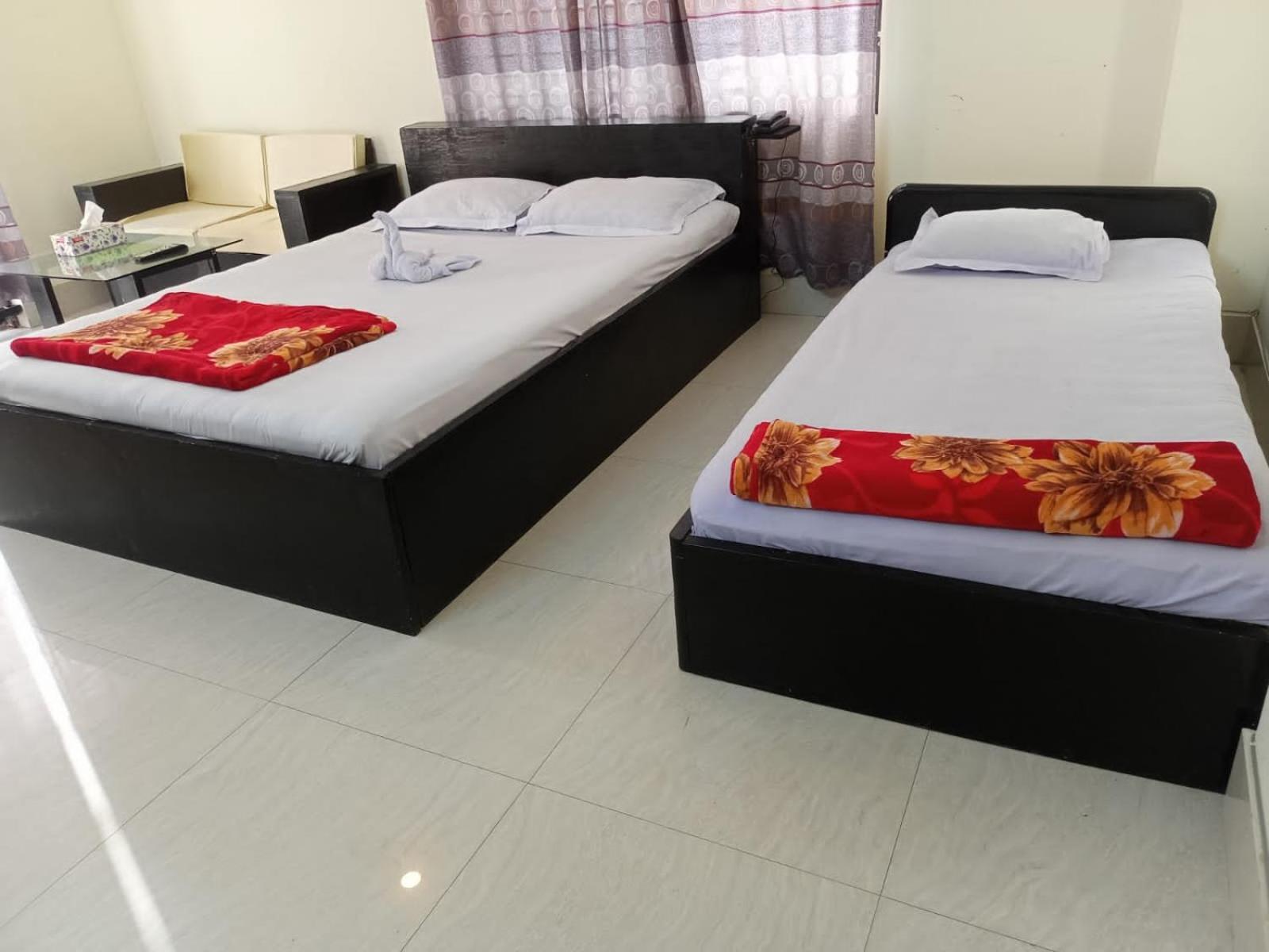 Rose Garden Guest House Khulna Exterior photo